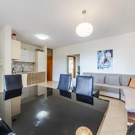 Appartement Bright Sunny By Pikhost