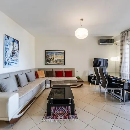 Bright Sunny By Pikhost Appartement