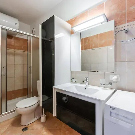 Bright Sunny By Pikhost Appartement Sarandë